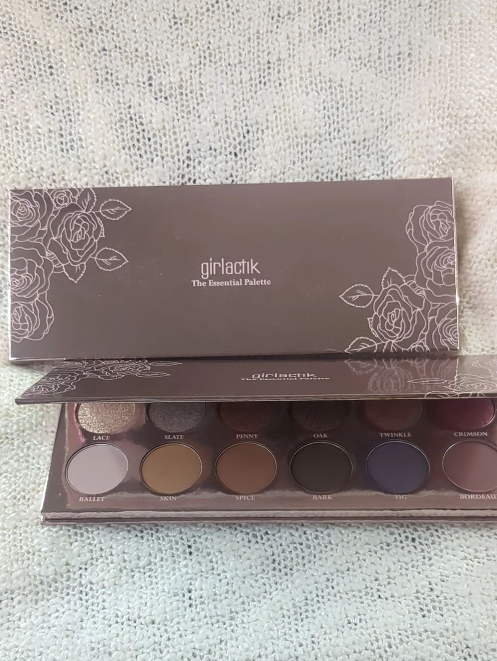 girlactik The Essential Palette, 18g/0.63oz